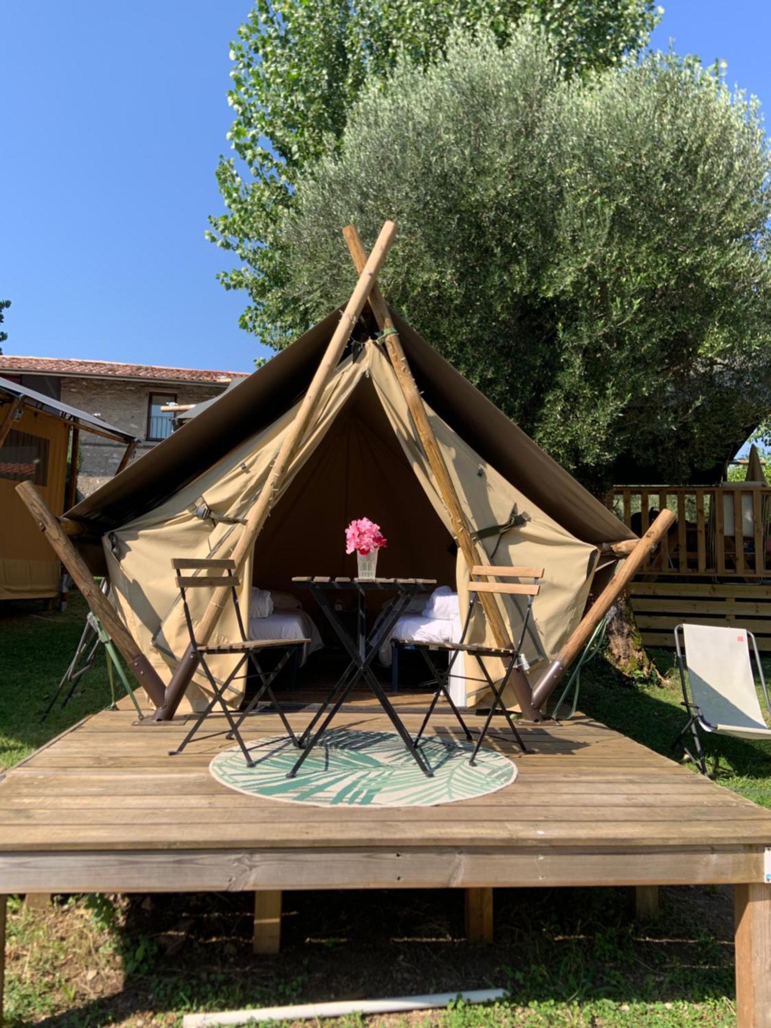 מנרבה דל גארדה Sivinos Camping Boutique מראה חיצוני תמונה