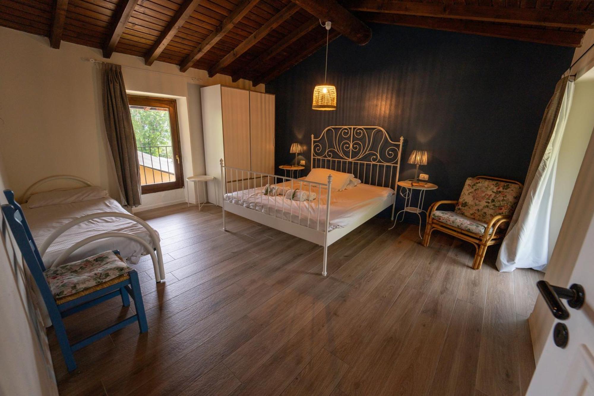 מנרבה דל גארדה Sivinos Camping Boutique חדר תמונה