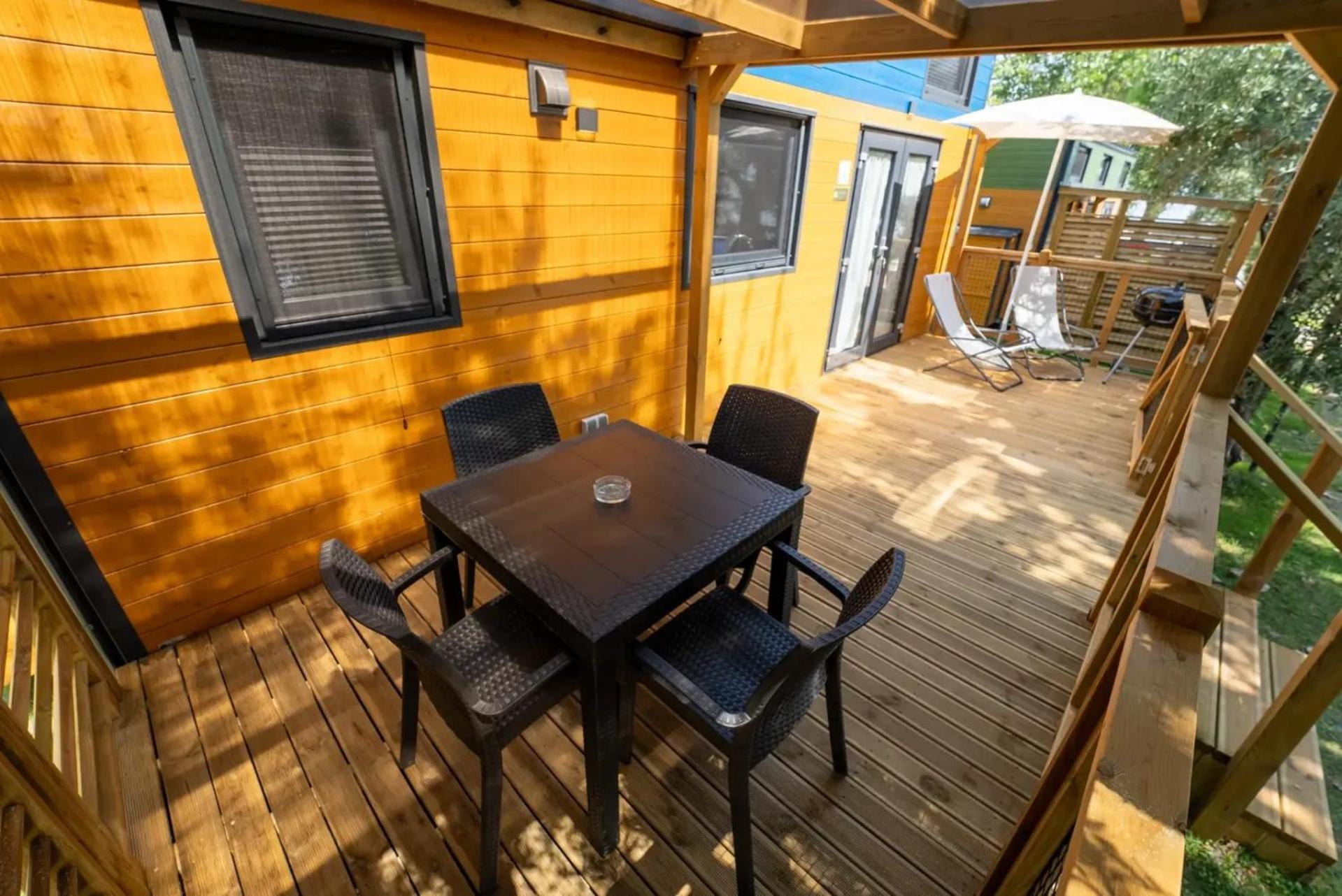 מנרבה דל גארדה Sivinos Camping Boutique חדר תמונה