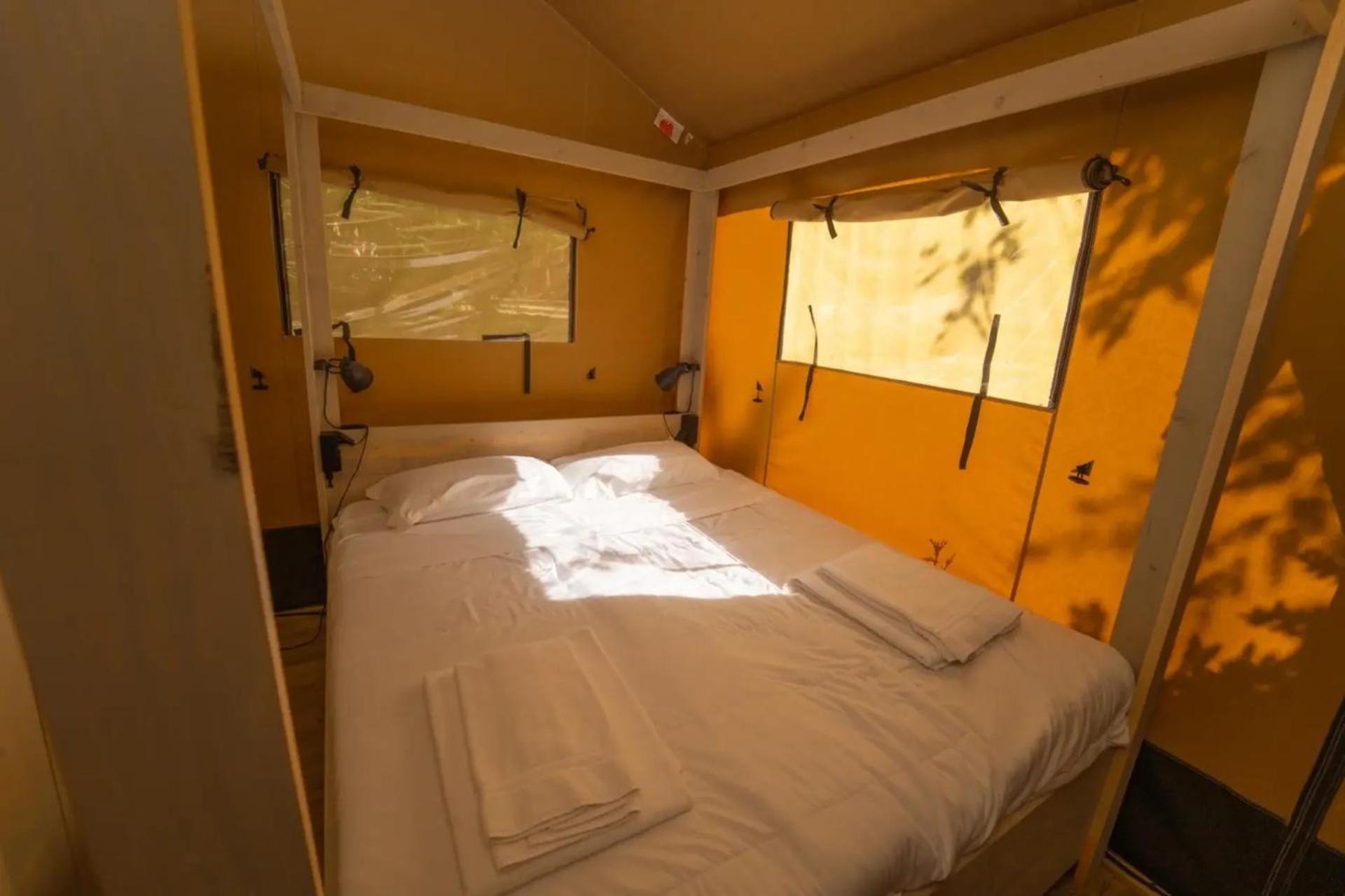 מנרבה דל גארדה Sivinos Camping Boutique חדר תמונה