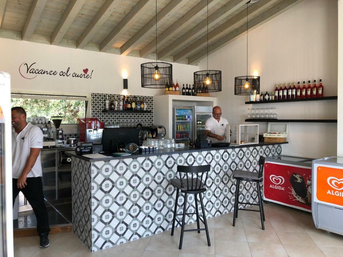 מנרבה דל גארדה Sivinos Camping Boutique מראה חיצוני תמונה